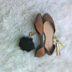 NEW! Tan Flats